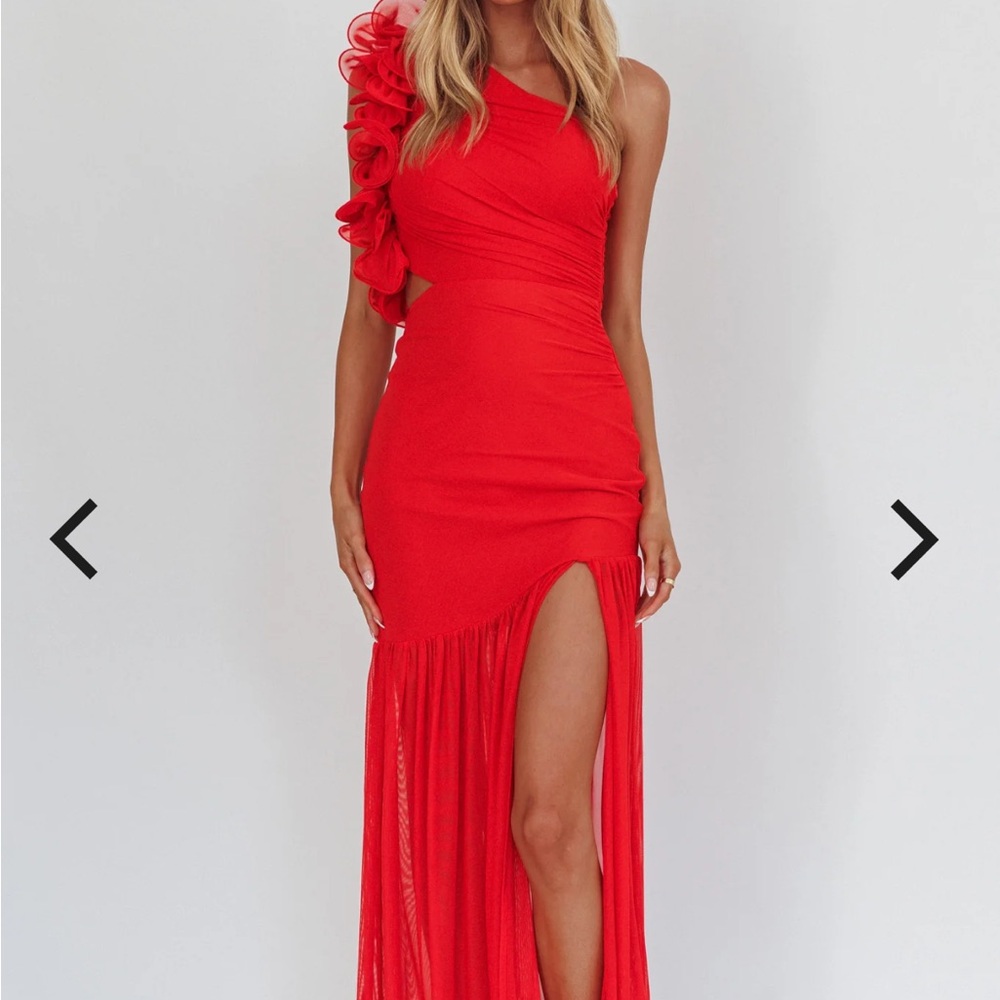 RED- Selfie Leslie Vibrant Red One-Shoulder Dress